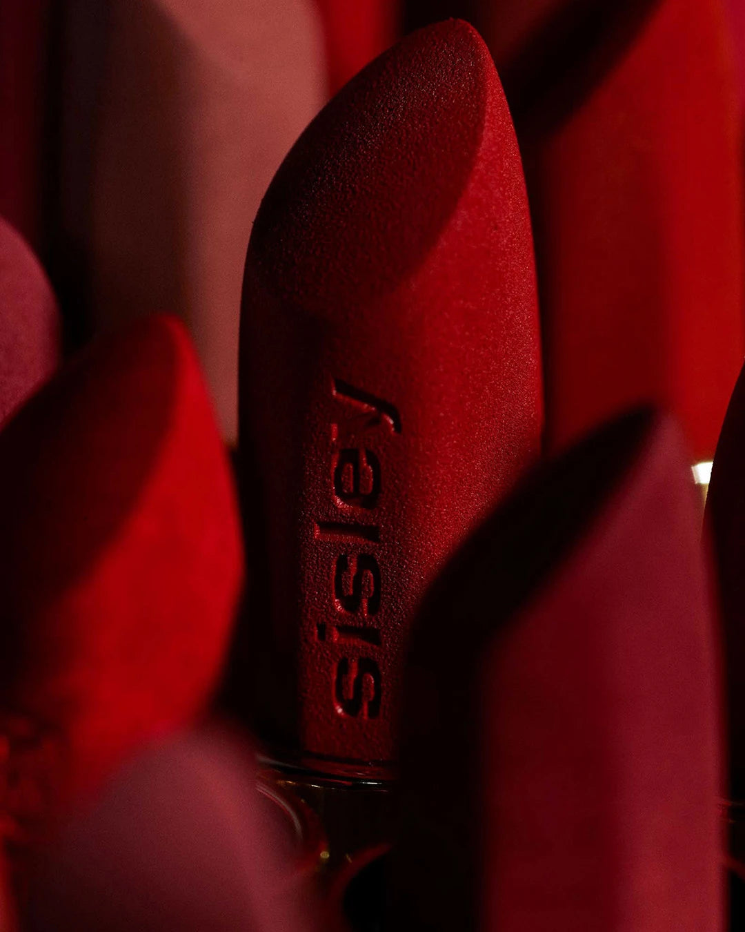 #color_43-rouge-ardent