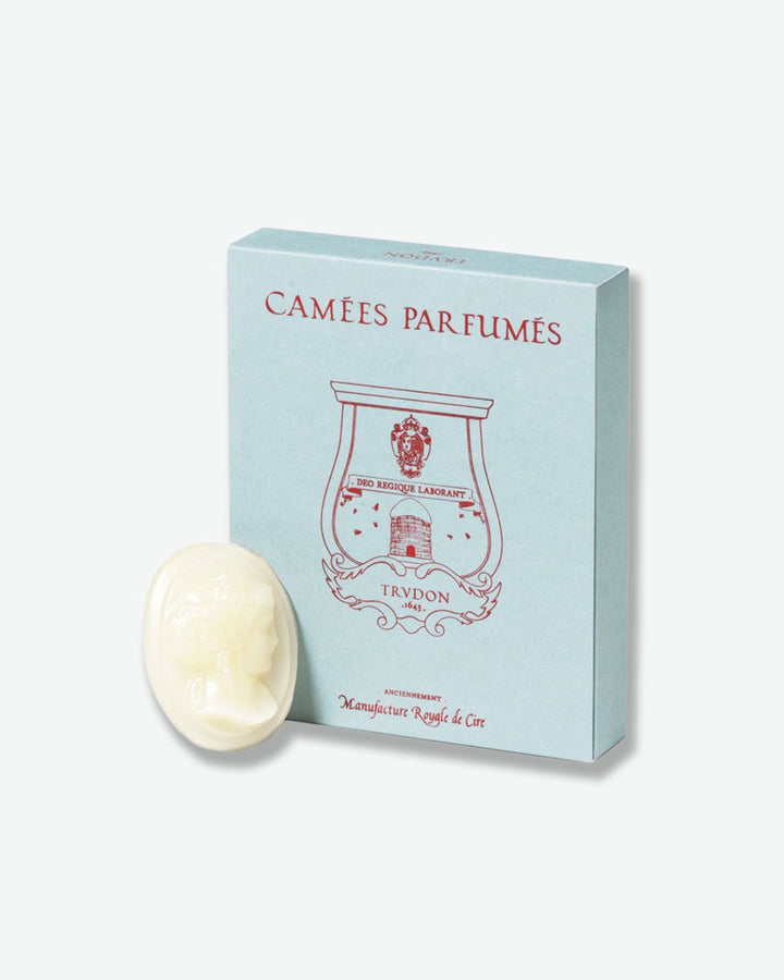 Camees Parfumes soap bar and packaging on a white background
