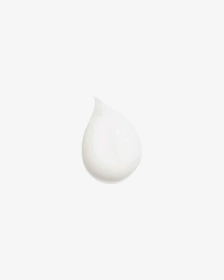 A very refreshing cream-gel mask targeted for dehydrated, lifeless or energy-depleted skin