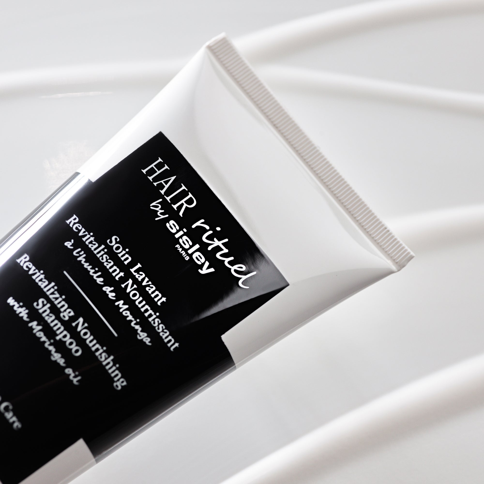 Revitalizing Nourishing Shampoo – Cos Bar