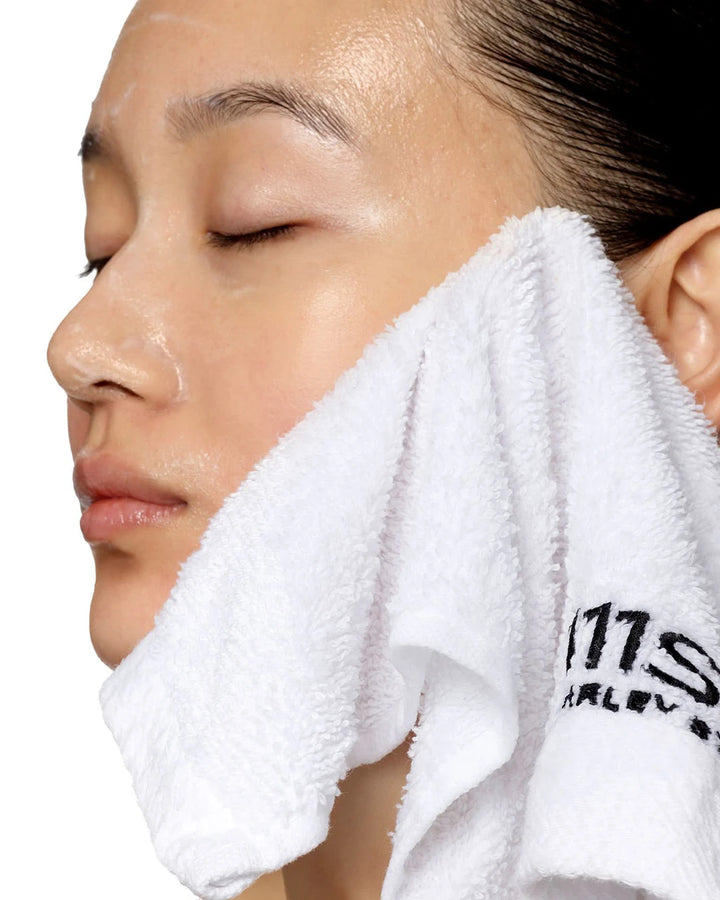 Black Diamond Vitamin C Brightening Cleanser