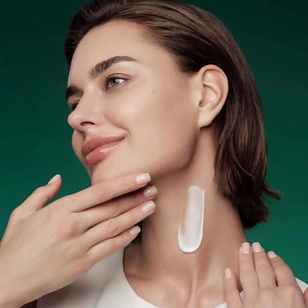 Lissant Line-Smoothing Neck Night Cream