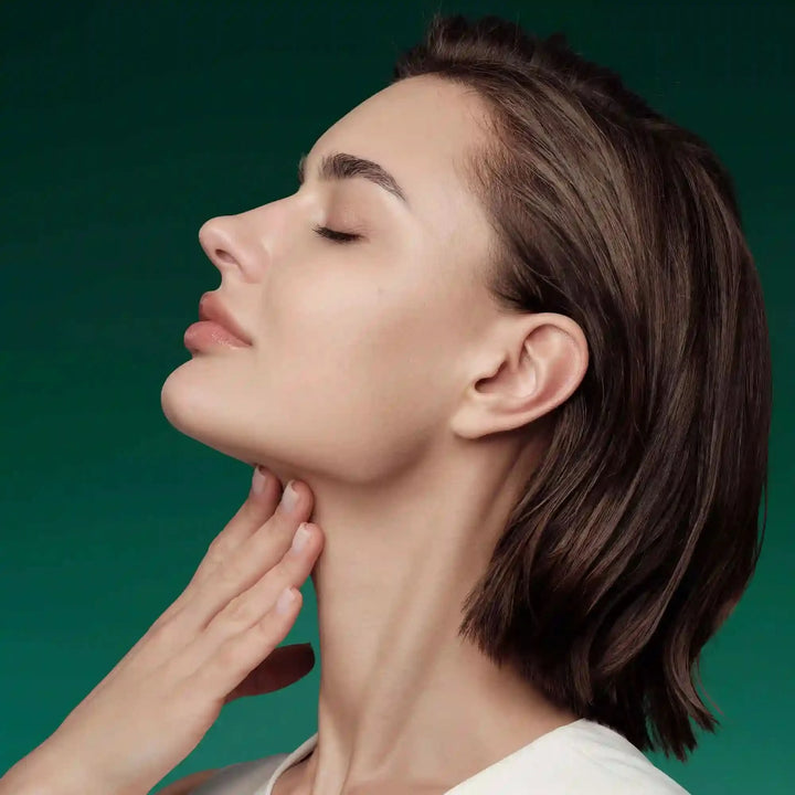 Lissant Line-Smoothing Neck Night Cream