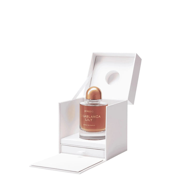 Casablanca Lily Night Veils