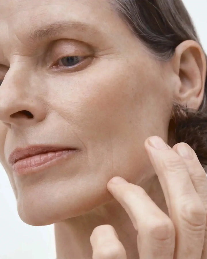 The Smooth Dynamic Wrinkle Defense Serum