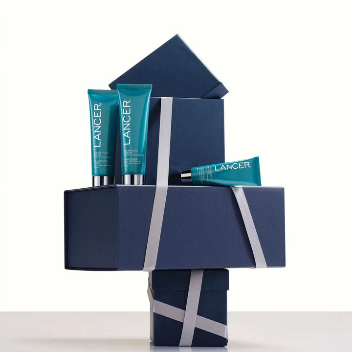 The Method Glow On The Go Bag