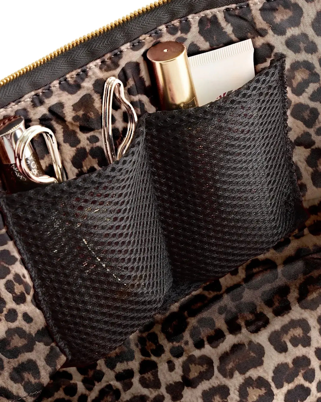 #color_black-leopard