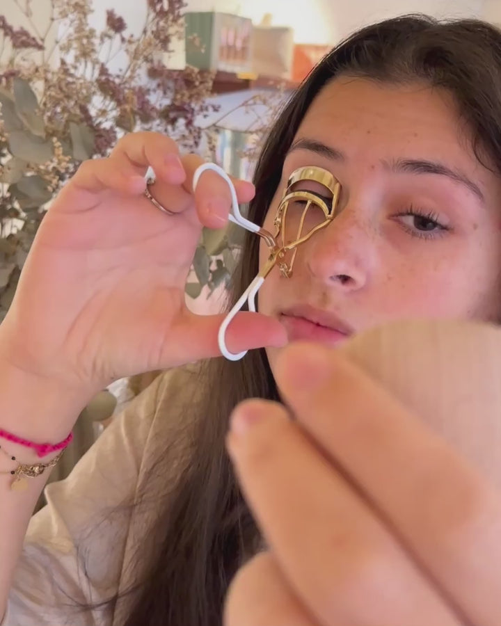 Eyelash Curler